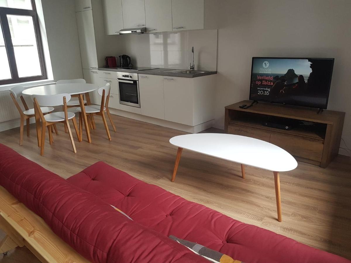 Al In Den Aap Gelogeerd? Apartamento Mechelen Exterior foto